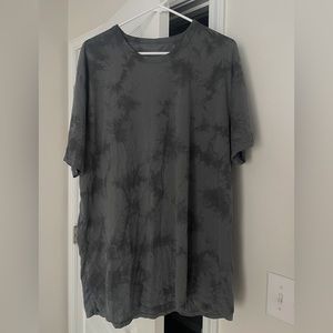 Lululemon Men’s Tshirt - Tiedye